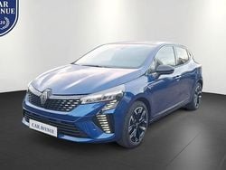 Blau Neu 2025 Renault Clio V Techno Limousine | 22.450 € (Etwas zu teuer)