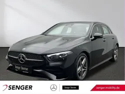 Schwarz Gebraucht 2024 Mercedes A200 AMG line Kleinwagen | 34.470 € (Fairer Preis)