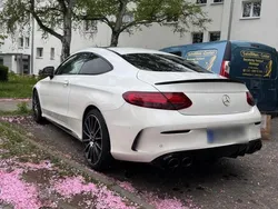 Weiß Gebraucht 2016 Mercedes C250 AMG line Coupé | 23.799 € (Etwas zu teuer)