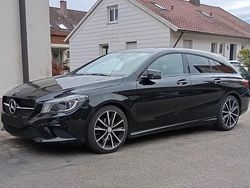 Schwarz Gebraucht 2015 Mercedes CLA180 Shooting Brake Urban Kombi | 13.900 € (Fairer Preis)