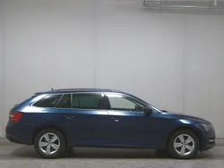 Blau Gebraucht 2022 Skoda Superb Ambition Kombi | 15.690 € (Fairer Preis)