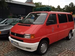 Rot Gebraucht 1992 VW T4 Van | 7.950 €