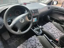 Silber Gebraucht 2001 VW Golf IV Kleinwagen | 500 € (Superpreis)