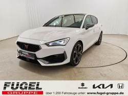 "candy" weiss Gebraucht 2021 Cupra Leon VZ Limousine | 22.869 € (Guter Preis)