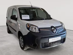 Mineralweiß Gebraucht 2022 Renault Kangoo Van / Kleinbus | 13.890 € (Guter Preis)