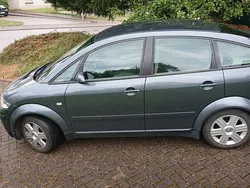 Grau Gebraucht 2002 Audi A2 Kleinwagen | 2.900 € (Fairer Preis)