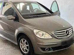 Grau Gebraucht 2007 Mercedes B170 Van / Kleinbus | 6.000 € (Fairer Preis)