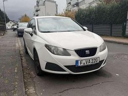 Weiß Gebraucht 2011 Seat Ibiza SC Kleinwagen | 4.400 € (Fairer Preis)