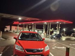 Gebraucht 2010 Ford Focus Trend Limousine | 2.999 € (Teuer)