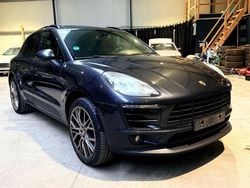 Grau Gebraucht 2016 Porsche Macan S SUV | 24.999 € (Guter Preis)