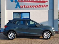 Blau Neu 2025 Seat Arona Style SUV | 22.990 € (Superpreis)