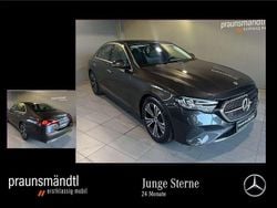 Grau Gebraucht 2024 Mercedes E220 Avantgarde Limousine | 45.850 € (Superpreis)