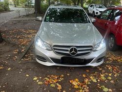 Silber Gebraucht 2014 Mercedes E200 Avantgarde Limousine | 16.700 € (Etwas zu teuer)
