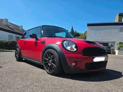 Rot Gebraucht 2008 Mini Cooper S Coupé Coupé | 5.999 €