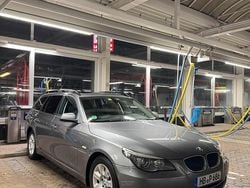 Grau Gebraucht 2010 BMW 520 Kombi | 7.500 € (Superpreis)