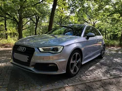 Silber Gebraucht 2014 Audi A3 Ambition Limousine | 12.900 € (Superpreis)