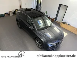 Grau Gebraucht 2024 Hyundai Tucson Prime SUV | 30.980 €
