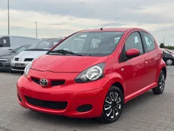 Rot Gebraucht 2010 Toyota Aygo Cool Kleinwagen | 3.999 € (Fairer Preis)