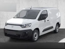 Weiss Gebraucht 2023 Fiat Doblò Van / Kleinbus | 26.030 € (Etwas zu teuer)