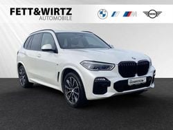 Mineralweiss metallic Gebraucht 2021 BMW X5 Performance SUV | 50.730 € (Superpreis)