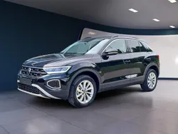 Deep black perleffekt Gebraucht 2025 VW T-Roc Life SUV | 30.740 € (Superpreis)