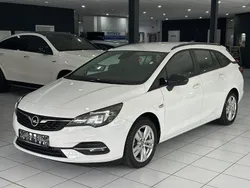 Weiß Gebraucht 2021 Opel Astra Edition Kombi | 11.490 € (Superpreis)