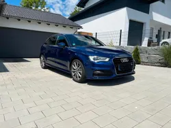 Blau Gebraucht 2016 Audi A3 Sportback Ambition Limousine | 15.600 € (Fairer Preis)