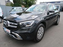 Graphitgrau Gebraucht 2021 Mercedes GLC200 SUV | 31.900 € (Etwas zu teuer)