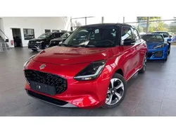 Burning red pearl metallic/ sc Gebraucht 2025 Suzuki Swift Comfort+ Kleinwagen | 19.370 € (Teuer)