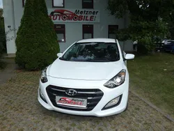 Weiß Gebraucht 2016 Hyundai i30 Kombi | 10.980 € (Fairer Preis)