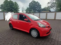 Rot Gebraucht 2007 Toyota Aygo Cool Kleinwagen | 2.190 € (Fairer Preis)