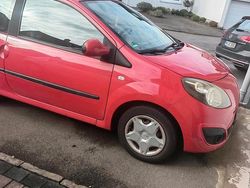 Rot Gebraucht 2009 Renault Twingo Kleinwagen | 2.400 €