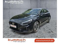 Schwarz (abyss black) Neu 2025 Hyundai i30 N Line Limousine | 28.900 € (Fairer Preis)