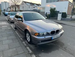 Grau Gebraucht 2001 BMW 520 Limousine | 4.600 € (Etwas zu teuer)