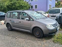 Grau Gebraucht 2005 VW Touran Van / Kleinbus | 899 € (Guter Preis)