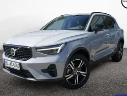 Grau Gebraucht 2024 Volvo XC40 Plus SUV | 36.900 € (Guter Preis)