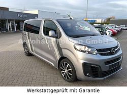 Grau Gebraucht 2019 Opel Zafira Life Edition Van / Kleinbus | 26.990 € (Etwas zu teuer)