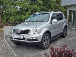 Silber Gebraucht 2016 Ssangyong (KGM) Rexton Sapphire SUV | 8.490 €