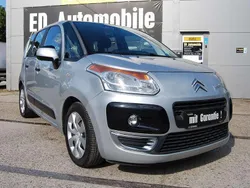 Silber Gebraucht 2009 Citroën C3 Picasso Van / Kleinbus | 3.799 € (Fairer Preis)