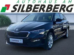 Schwarz Gebraucht 2023 Skoda Scala Tour Kleinwagen | 23.749 € (Etwas zu teuer)