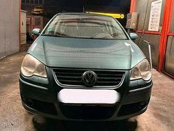 Grün Gebraucht 2006 VW Polo Kleinwagen | 1.700 €