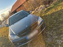 Grau Gebraucht 2008 Mercedes C180 Limousine | 9.800 €
