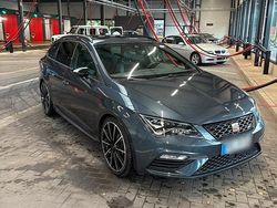 Grau Gebraucht 2019 Cupra Leon Kombi | 23.899 € (Guter Preis)