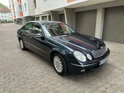 Blau Gebraucht 2004 Mercedes E200 Elegance Limousine | 7.000 € (Fairer Preis)