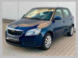 Blau Gebraucht 2009 Skoda Fabia Kleinwagen | 3.490 € (Fairer Preis)