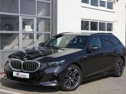 Grau Gebraucht 2024 BMW 520 M Sport Limousine | 61.750 € (Teuer)