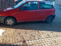 Rot Gebraucht 1996 Fiat Punto Kleinwagen | 2.000 €