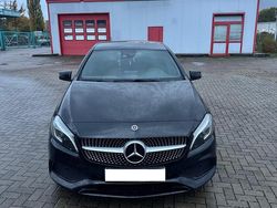 Schwarz Gebraucht 2017 Mercedes A200 Kleinwagen | 19.000 € (Etwas zu teuer)