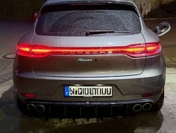 Grau Gebraucht 2016 Porsche Macan S SUV | 26.000 € (Superpreis)