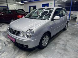 Silber Gebraucht 2004 VW Polo Highline Kleinwagen | 4.999 €